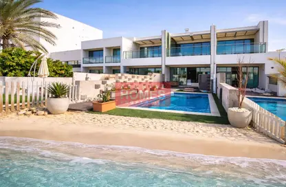 Villa - 2 Bedrooms - 3 Bathrooms for rent in Tala Island - Amwaj Islands - Muharraq Governorate