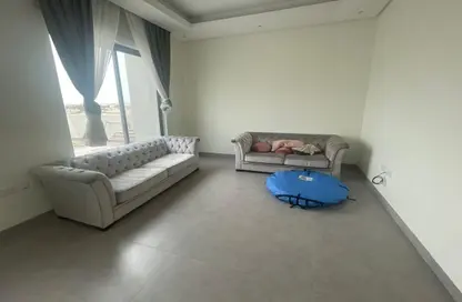 Apartment - 2 Bedrooms - 2 Bathrooms for rent in Saar - Northern Governorate