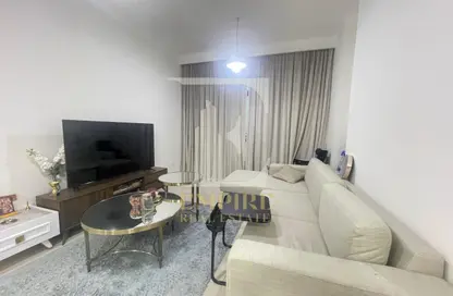 Apartment - 1 Bedroom - 2 Bathrooms for rent in Sanabis - Manama - Capital Governorate