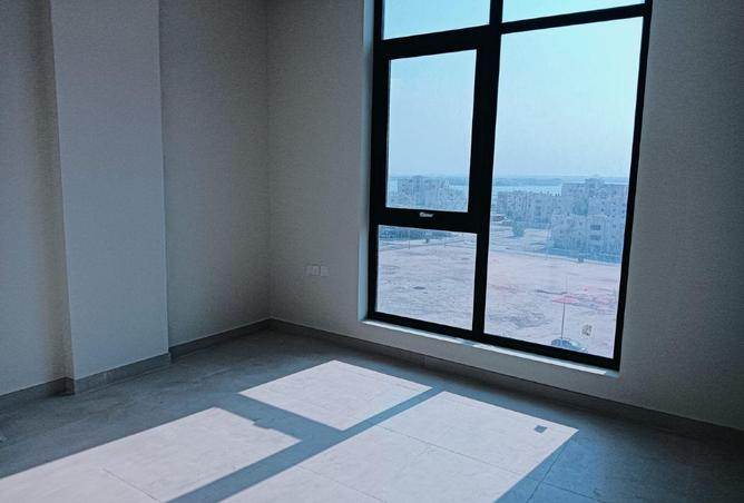 992943 - Property Image 2