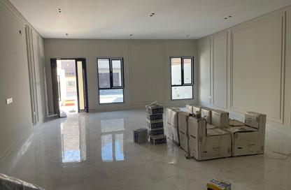 Villa - 4 Bedrooms - 5 Bathrooms for sale in Hamad Town - Northern Governorate