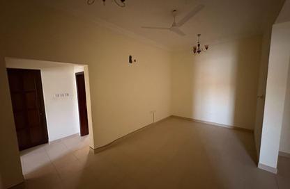Apartment - 3 Bedrooms - 4 Bathrooms for rent in West Riffa - Riffa - Southern Governorate Apartment - 3 Bedrooms - 4 Bathrooms for rent in West Riffa - Riffa - Southern Governorate