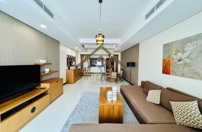 Apartment - 3 Bedrooms - 3 Bathrooms for rent in Al Juffair - Capital Governorate
