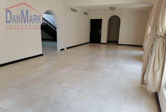 55227290 - Property Image 3