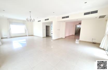 Villa - 4 - 5 for rent in Janabiya - Northern Governorate