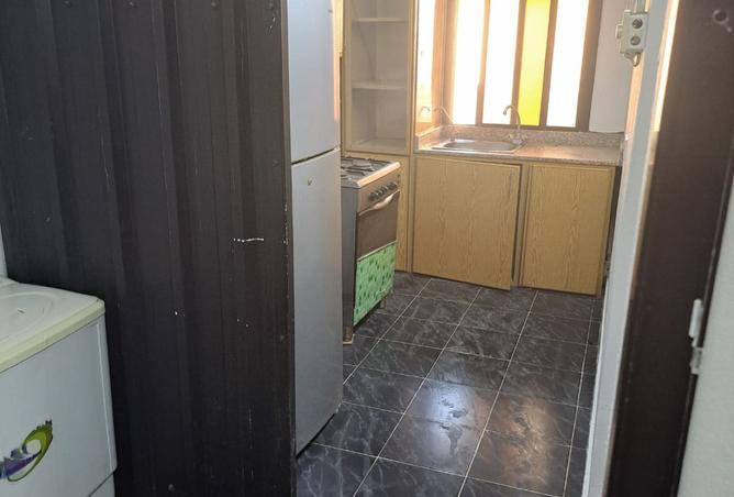 57038301 - Property Image 3
