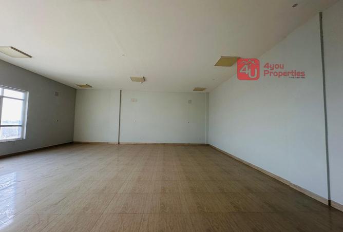 988983 - Property Image 3