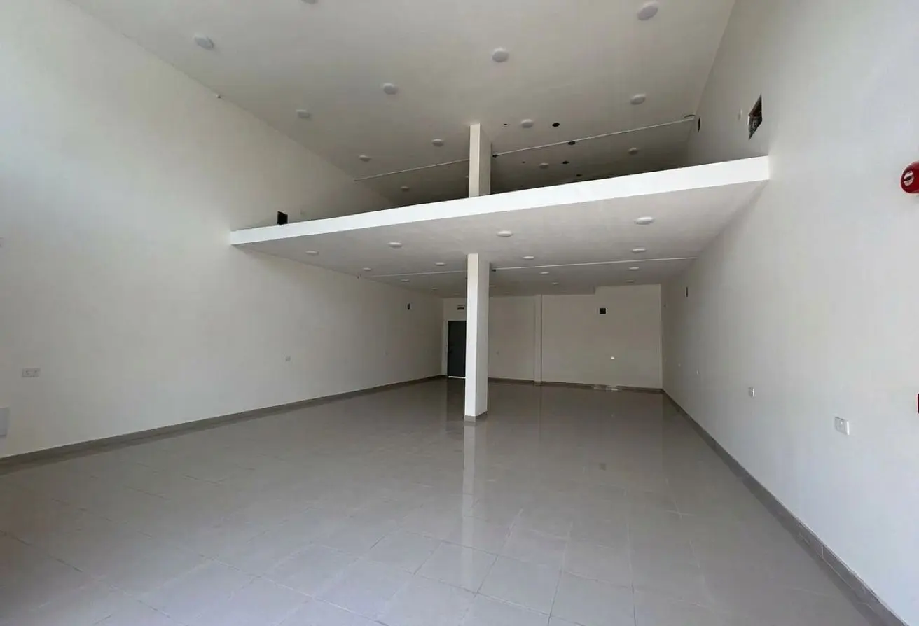 57760874 - Property Main Image