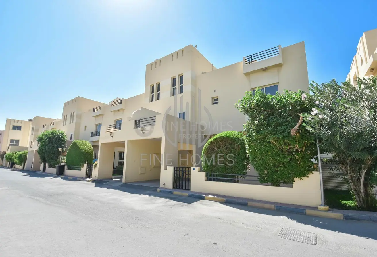 56423596 - Property Main Image