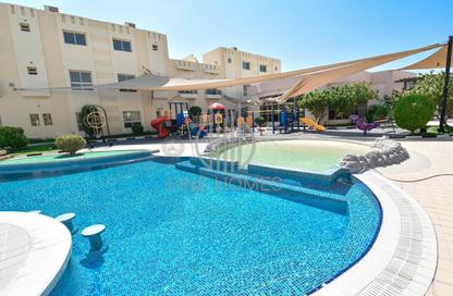 Villa - 4 Bedrooms - 4 Bathrooms for rent in Saar - Northern Governorate Villa - 4 Bedrooms - 4 Bathrooms for rent in Saar - Northern Governorate