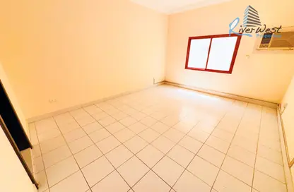 Office Space - Studio - 2 Bathrooms for rent in Gufool - Manama - Capital Governorate