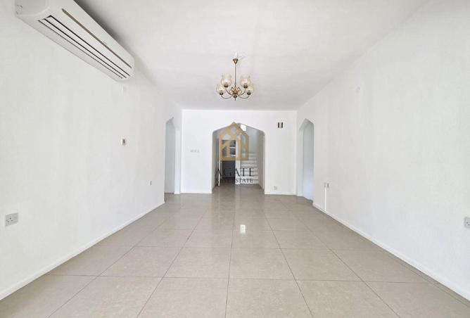 52223283 - Property Image 2