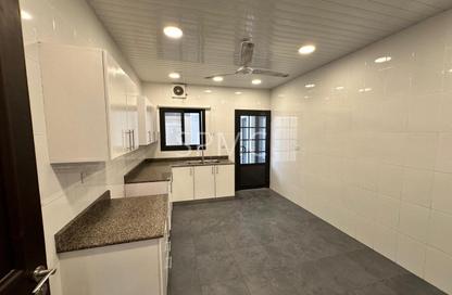 Apartment - 5 Bedrooms - 4 Bathrooms for rent in Jurdab - Central Governorate