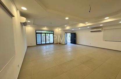 Apartment - 5 Bedrooms - 4 Bathrooms for rent in Jurdab - Central Governorate Apartment - 5 Bedrooms - 4 Bathrooms for rent in Jurdab - Central Governorate