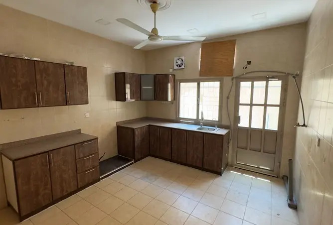 56270416 - Property Image 3