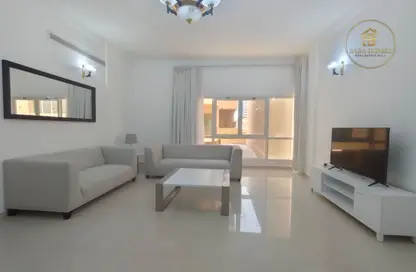 Apartment - 2 Bedrooms - 2 Bathrooms for rent in Al Juffair - Capital Governorate