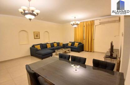 Apartment - 2 Bedrooms - 2 Bathrooms for rent in Al Juffair - Capital Governorate
