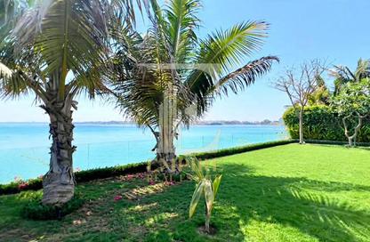 Villa - 6 Bedrooms - 7 Bathrooms for rent in Tubli - Central Governorate