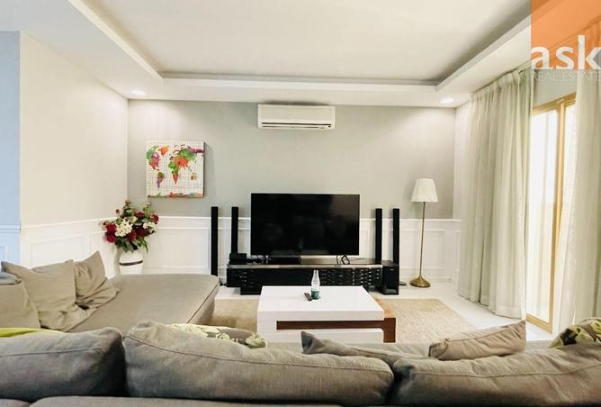 56920263 - Property Image 2