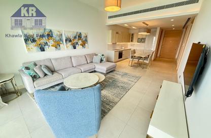 Apartment - 1 Bedroom - 2 Bathrooms for rent in Reef Island - Capital Governorate
