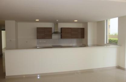 Apartment - 3 Bedrooms - 3 Bathrooms for rent in Amwaj Avenue - Amwaj Islands - Muharraq Governorate