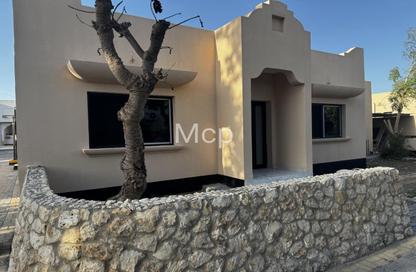 Villa - 3 - 3 for rent in Saar - Northern Governorate