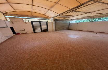 Villa - 5 Bedrooms - 6 Bathrooms for rent in Sehla - Northern Governorate