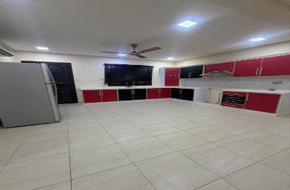 Villa - 5 Bedrooms - 6 Bathrooms for rent in Sehla - Northern Governorate