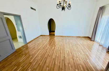 Villa - 4 Bedrooms - 4 Bathrooms for rent in Hamala - Northern Governorate