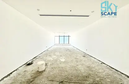 مكتب - استوديو - 2 حمامات للايجار في السيف - محافظة العاصمة