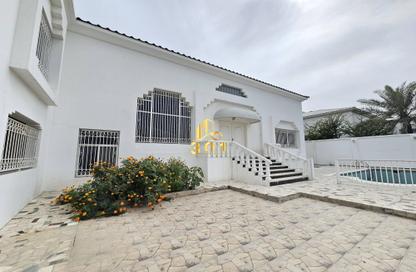 Villa - 4 Bedrooms - 6 Bathrooms for rent in Tubli - Central Governorate