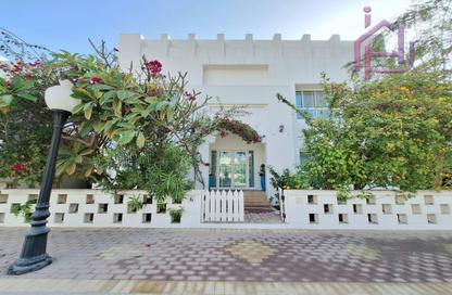 Villa - 3 Bedrooms - 3 Bathrooms for rent in Janabiya - Northern Governorate Villa - 3 Bedrooms - 3 Bathrooms for rent in Janabiya - Northern Governorate