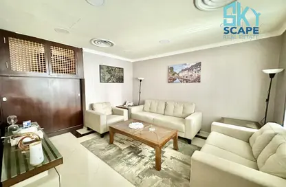 Office Space - 3 Bedrooms - 1 Bathroom for rent in Diplomatic Area - Manama - Capital Governorate