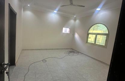 Apartment - 3 Bedrooms - 3 Bathrooms for rent in Riffa - Southern Governorate Apartment - 3 Bedrooms - 3 Bathrooms for rent in Riffa - Southern Governorate