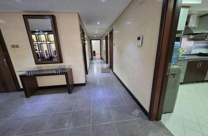 Apartment - 3 Bedrooms - 3 Bathrooms for sale in Al Juffair - Capital Governorate