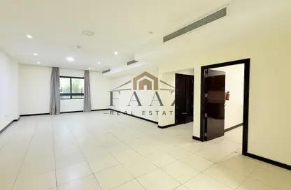 Apartment - 3 Bedrooms - 4 Bathrooms for rent in Adliya - Manama - Capital Governorate