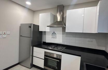 Apartment - 2 Bedrooms - 1 Bathroom for rent in Janabiya - Northern Governorate