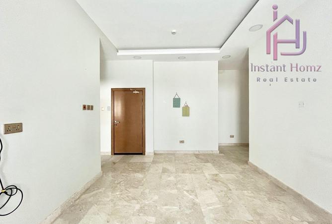 996792 - Property Image 2