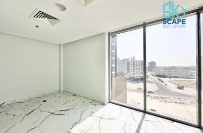 Office Space - Studio - 2 for rent in Seef - Capital Governorate