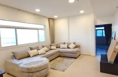 Apartment - 2 Bedrooms - 2 Bathrooms for rent in Janabiya - Northern Governorate