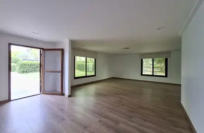 Compound - 3 Bedrooms - 3 Bathrooms for rent in Jannusan - Northern Governorate