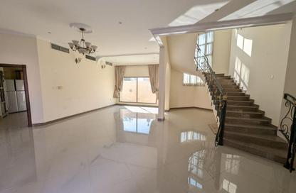 Villa - 4 Bedrooms - 5 Bathrooms for rent in Janabiya - Northern Governorate