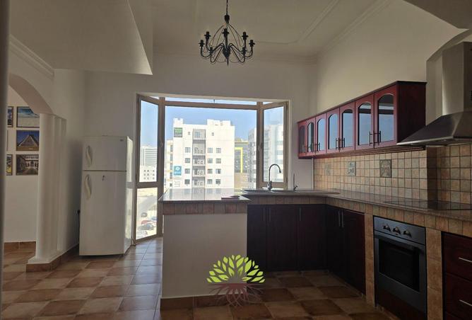 998560 - Property Main Image