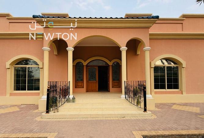 987114 - Property Main Image