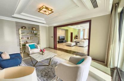Penthouse - 4 Bedrooms - 6 Bathrooms for rent in Reef Island - Capital Governorate