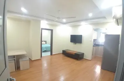 Apartment - 1 Bedroom - 1 Bathroom for rent in Hidd - Muharraq Governorate