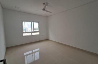 Apartment - 2 Bedrooms - 2 Bathrooms for rent in Zinj - Manama - Capital Governorate