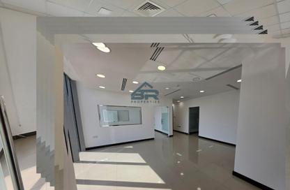 Office Space - Studio - 2 for rent in Seef - Capital Governorate