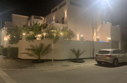 Villa - 6 Bedrooms - 7 Bathrooms for sale in Saar - Northern Governorate Villa - 6 Bedrooms - 7 Bathrooms for sale in Saar - Northern Governorate