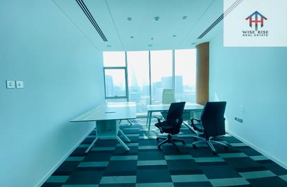 Office Space - 7+ Bedrooms - 2 Bathrooms for rent in Diplomatic Area - Manama - Capital Governorate